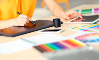 Contratando a un diseñador gráfico